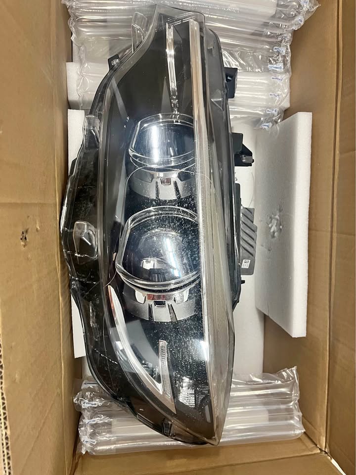 2018 BMW M3 F80 OEM LED Headlights — Complete Pair