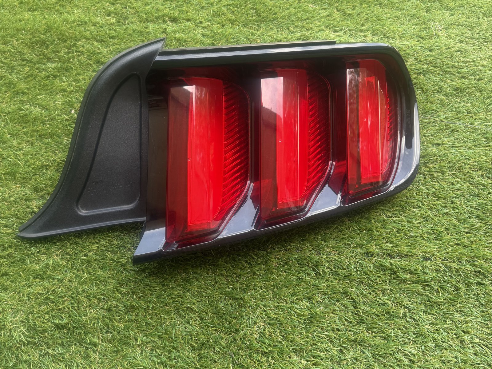 2015-2018 Mustang GT Taillight Passenger Side