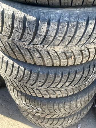 225/55R17 Used Tire Set (4)