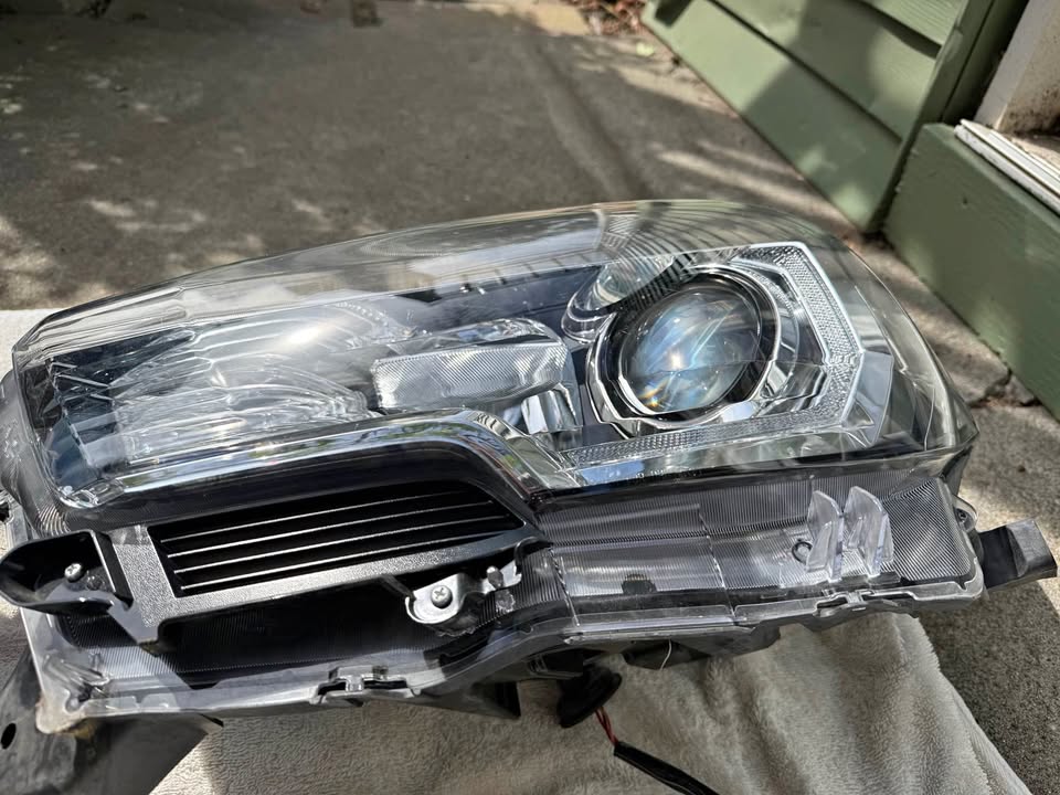 2022 Toyota Tacoma TRD Off-Road Headlights — OEM Pair