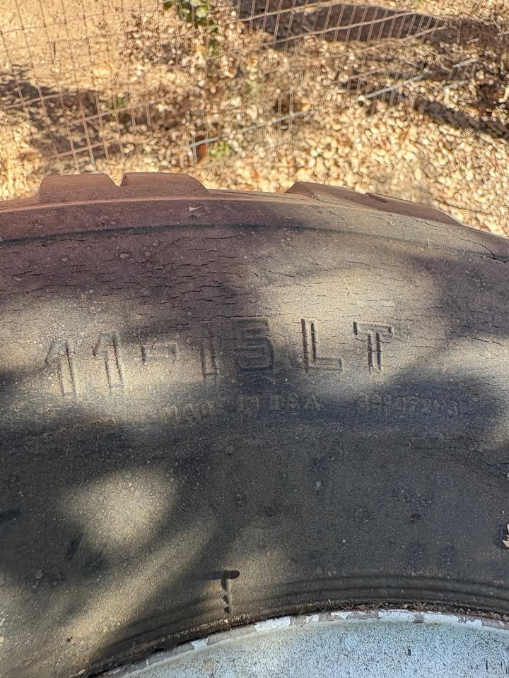 5-Jeep 15x10" Steel Wagon Wheels 5 on 5.5" with tires
