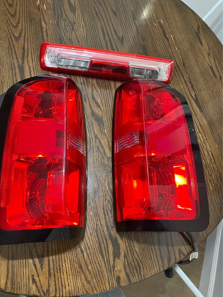 NEED GONE Colorado Taillights and third break light