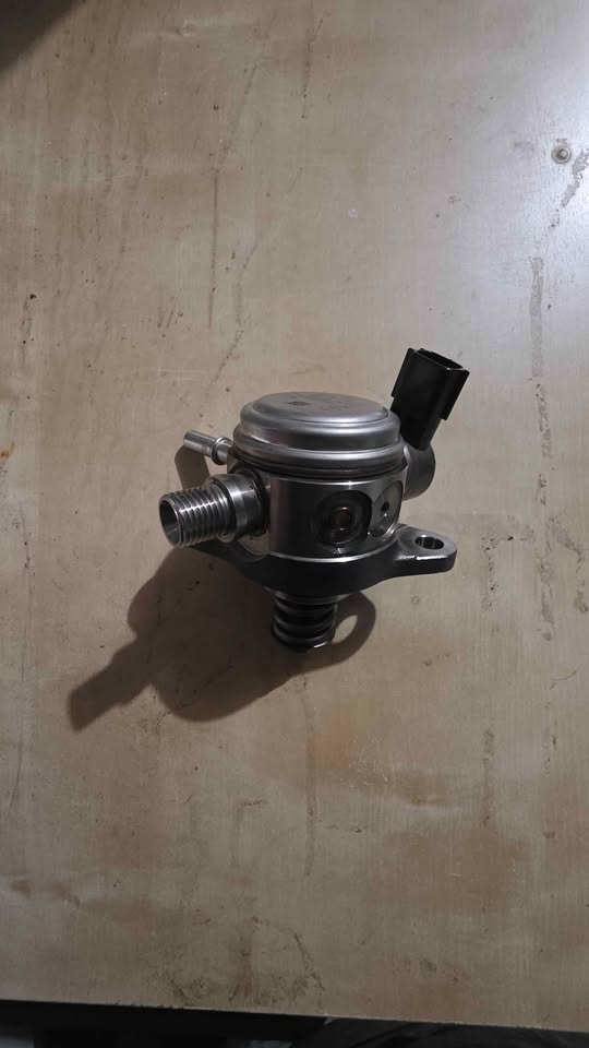 NISSAN FUEL PUMP
