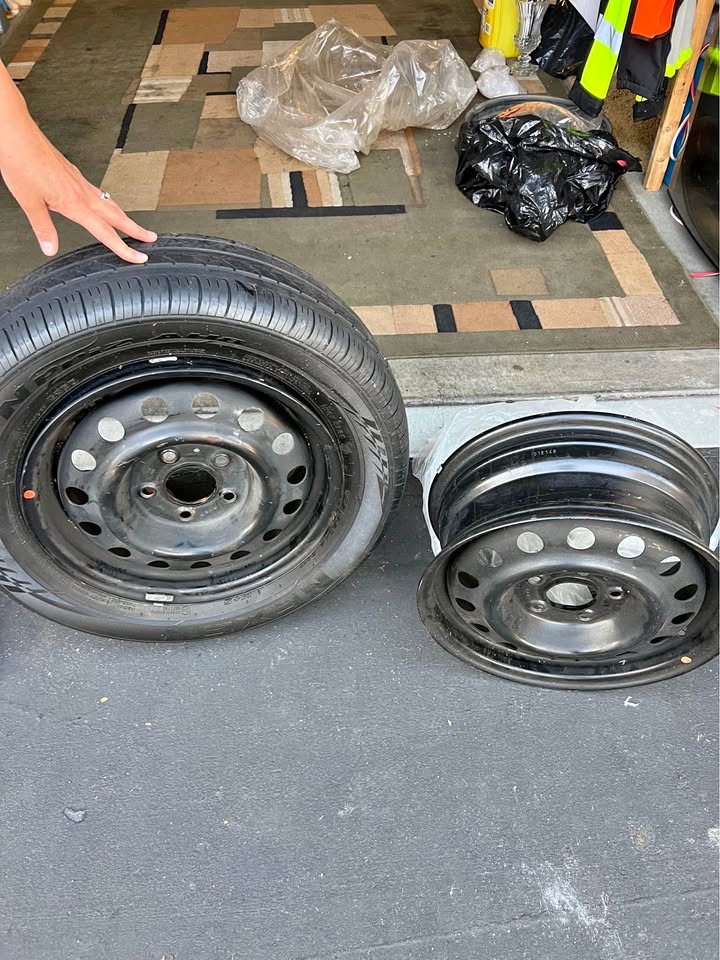 Kia Forte 2017 Rims+Tire