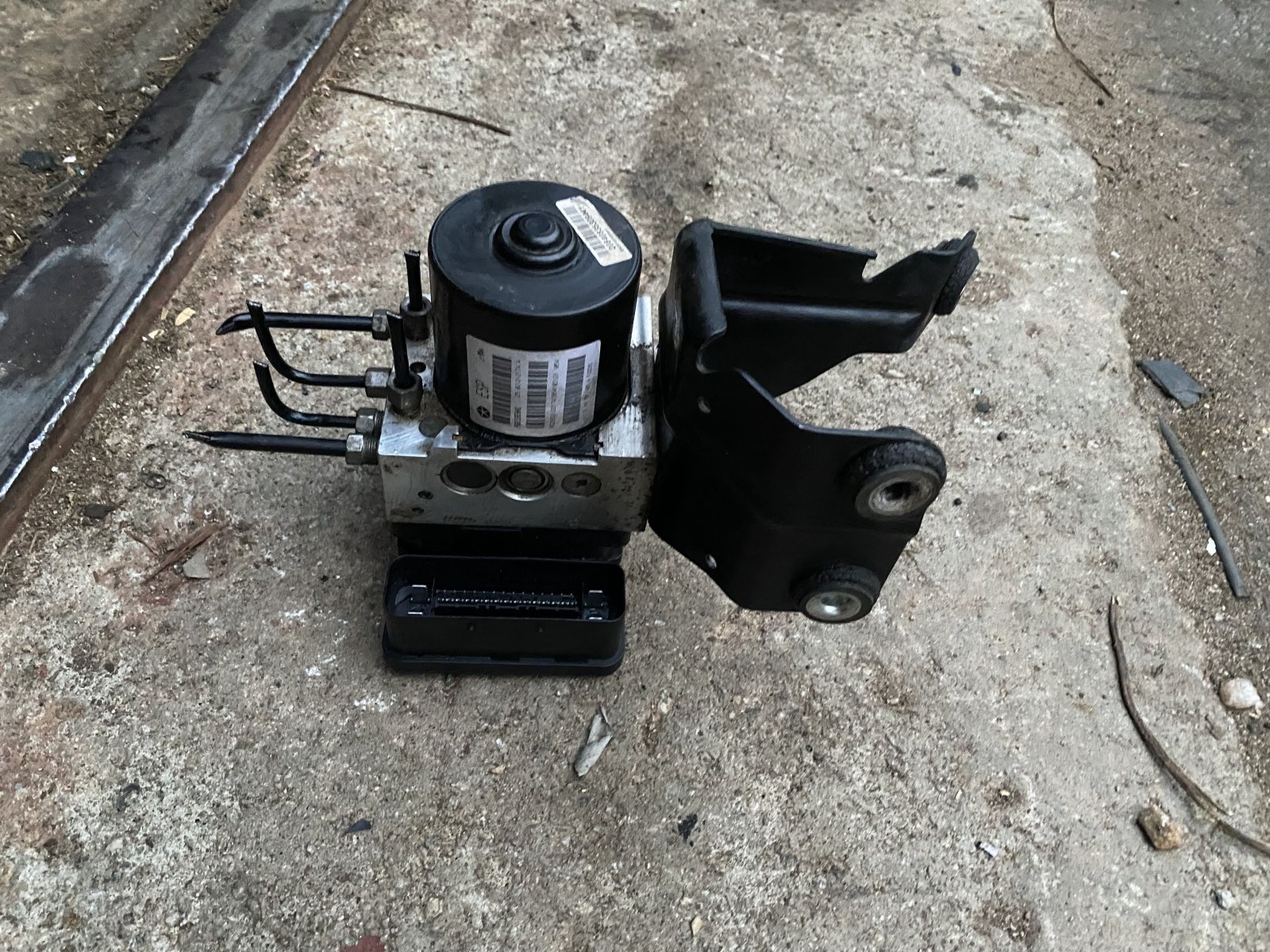 2014 2015 2016 Dodge Ram 1500 ABS Anti Lock Brake Pump Module Assembly OEM