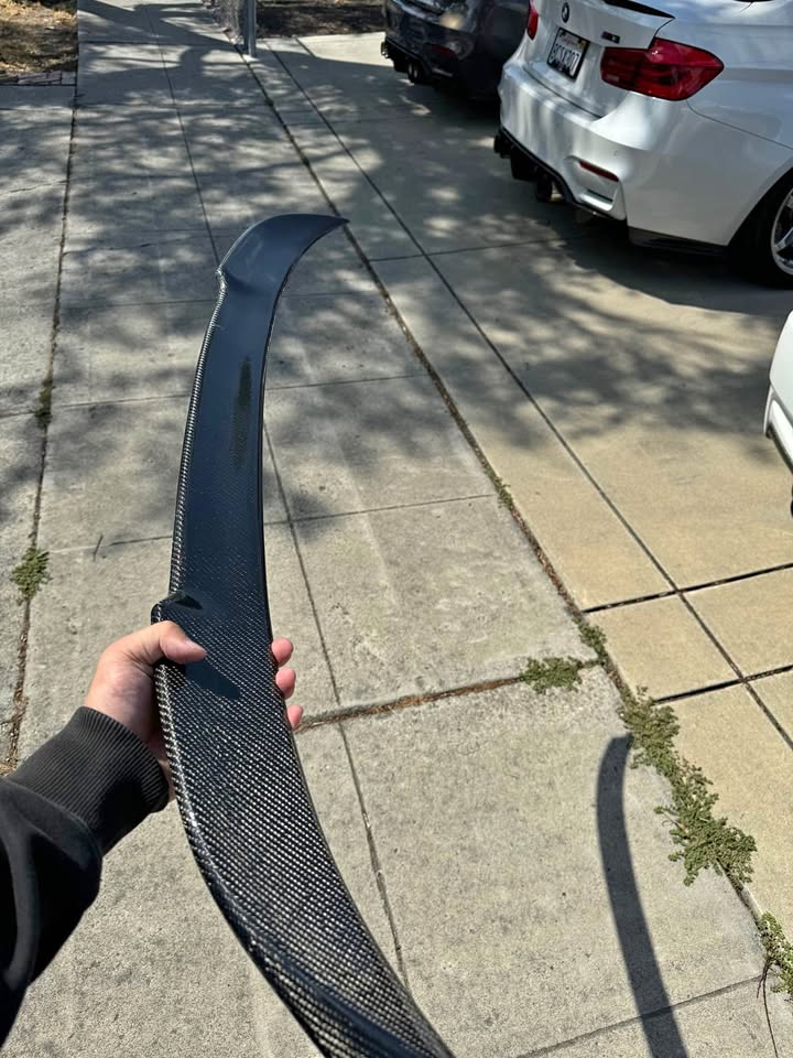 CS Style Carbon Spoiler off a F80 M3