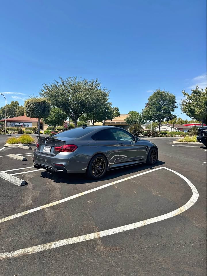 F82 PSM spoiler