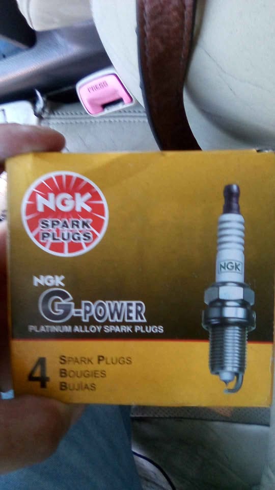 Spark plugs x5 (Infiniti G35)