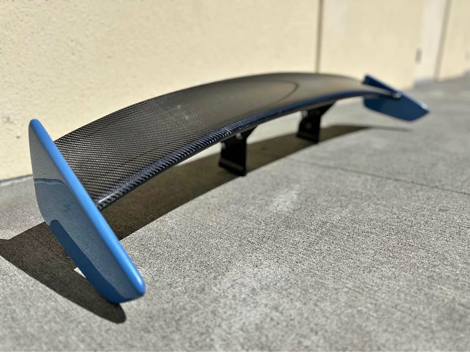 Carbon fiber spoiler