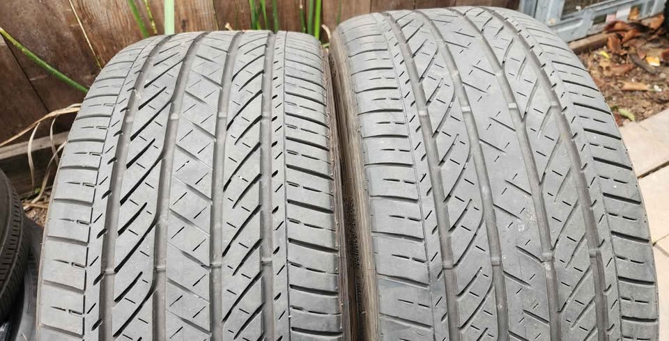 2 235 40 19 Bridgestone tires